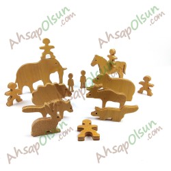 Neşeli Ahşap Hayvan Figürleri